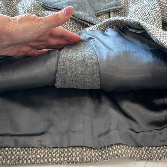 Talbots Gray Tweed Wool Blend Work Or Casual Lined Blazer sz.8 - Picture 12 of 12